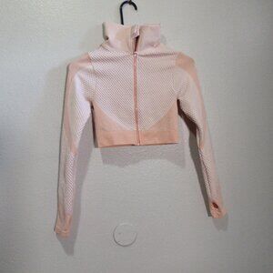 Biit Amazing Activewear Orange Seamless Top– Size Small